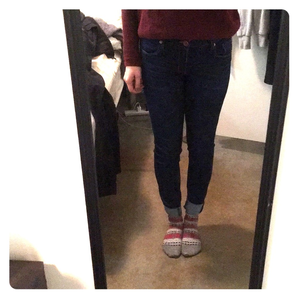 STS BLUE piper skinny dark blue jeans!